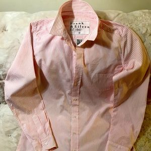 Womens Pin Stripe long sleeve blouse, Small